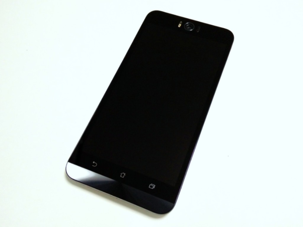 Asus Zenfone Selfie Zd551kl レビュー 使用感など Blog Of Mobile